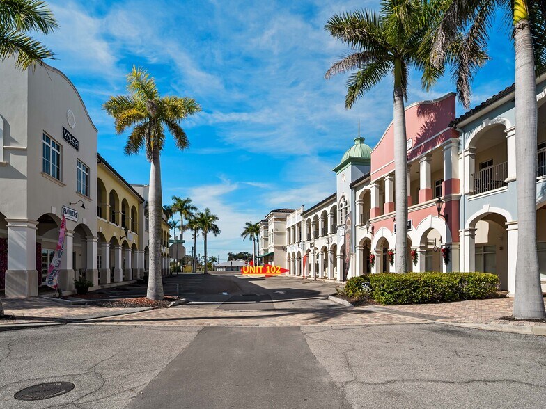 More Photos Of 3976 Destination Dr, Osprey Storefront For Lease