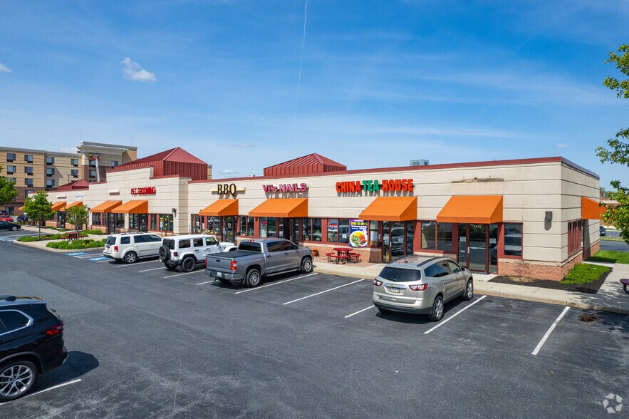 Primary Photo Of 4910-4932 Louise Dr, Mechanicsburg Freestanding For Lease