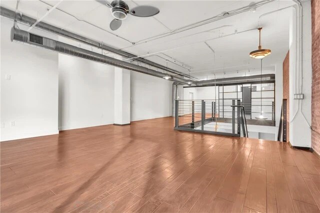 More Photos Of 500-530 S Hewitt St, Los Angeles Apartments For Lease