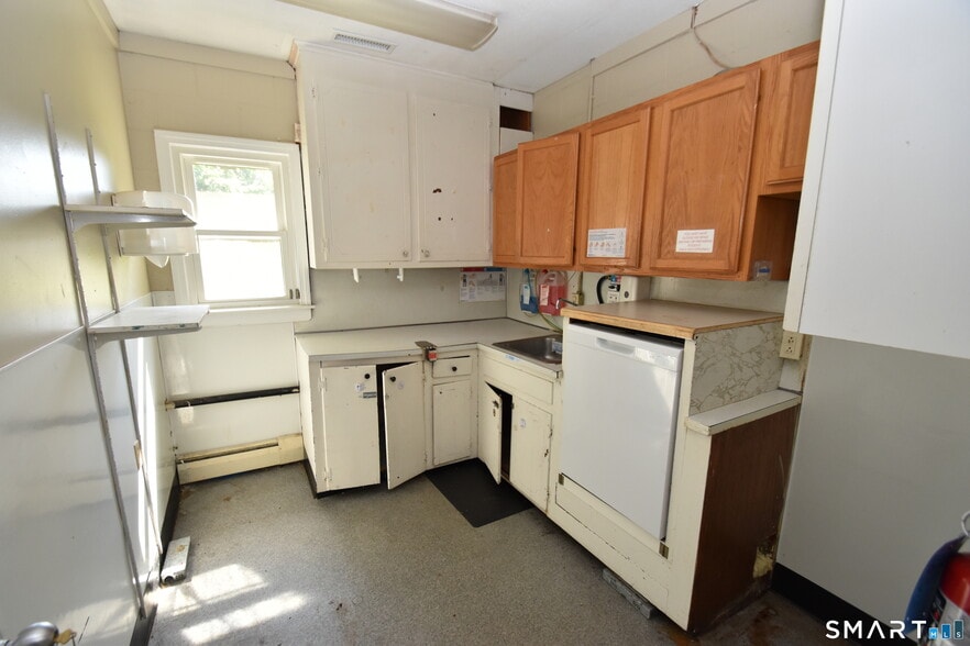 More Photos Of 206 House St, Glastonbury Land For Sale