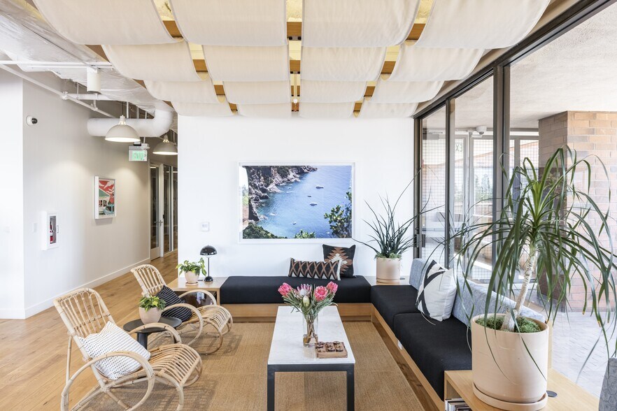 More Photos Of 4041 MacArthur Blvd, Newport Beach Coworking Space