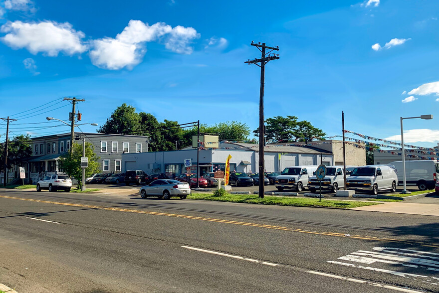 Primary Photo Of 581 High St, Burlington Warehouse For Sale