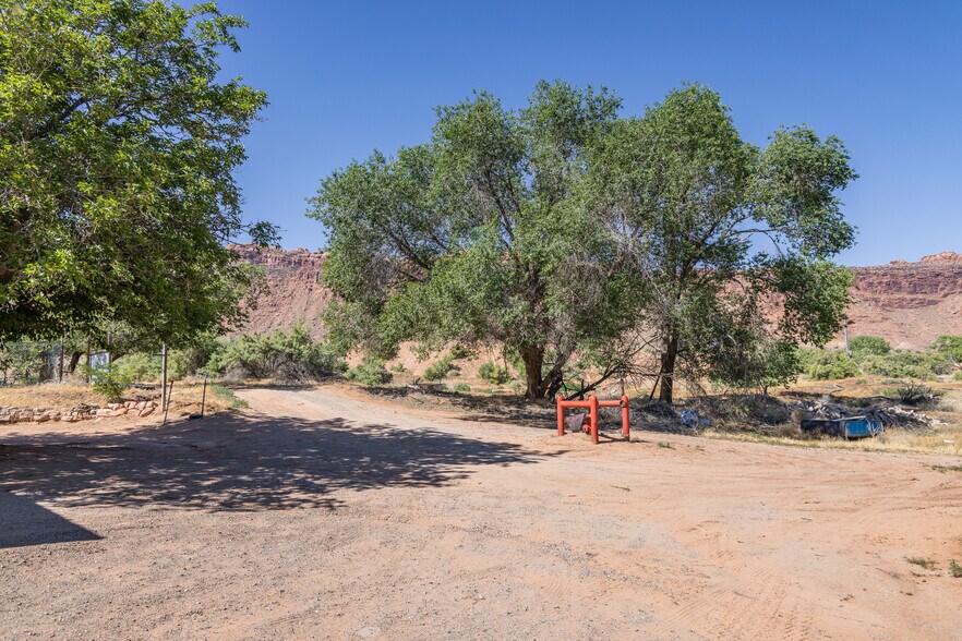 More Photos Of 1431 Arnel Ln, Moab Land For Sale