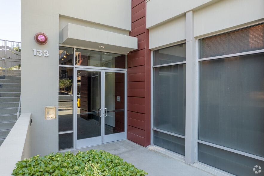 More Photos Of 119 Los Robles Ave, Pasadena Apartments For Sale