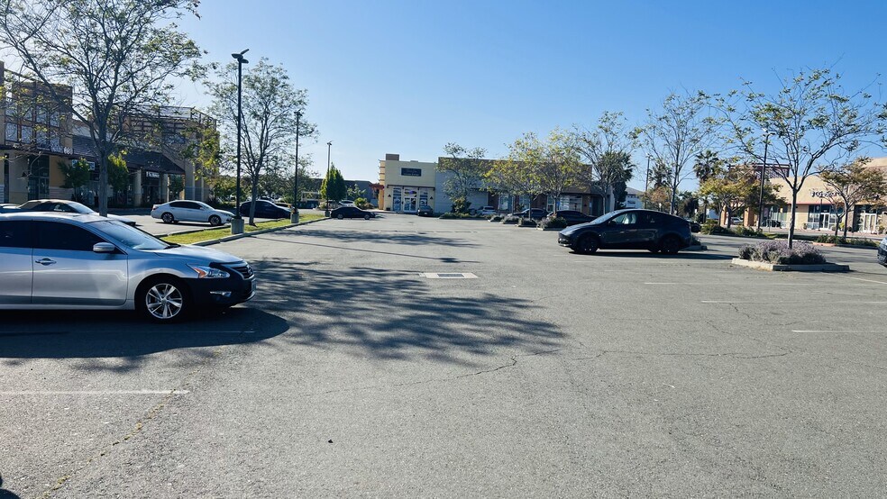More Photos Of 6048-6096 Stevenson Blvd, Fremont General Retail For Lease