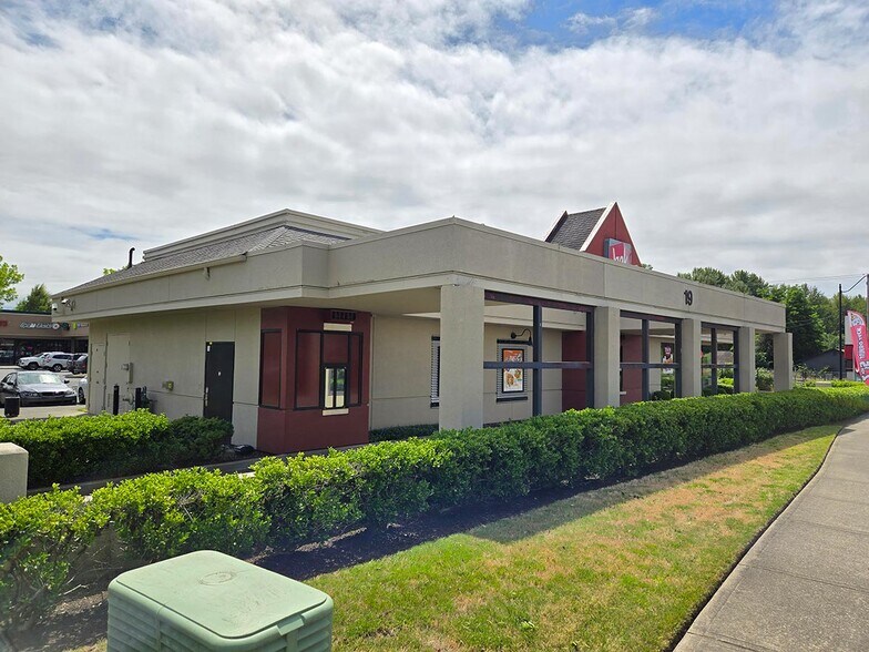 More Photos Of 19 NW 12th Ave, Battle Ground Fast Food For Lease