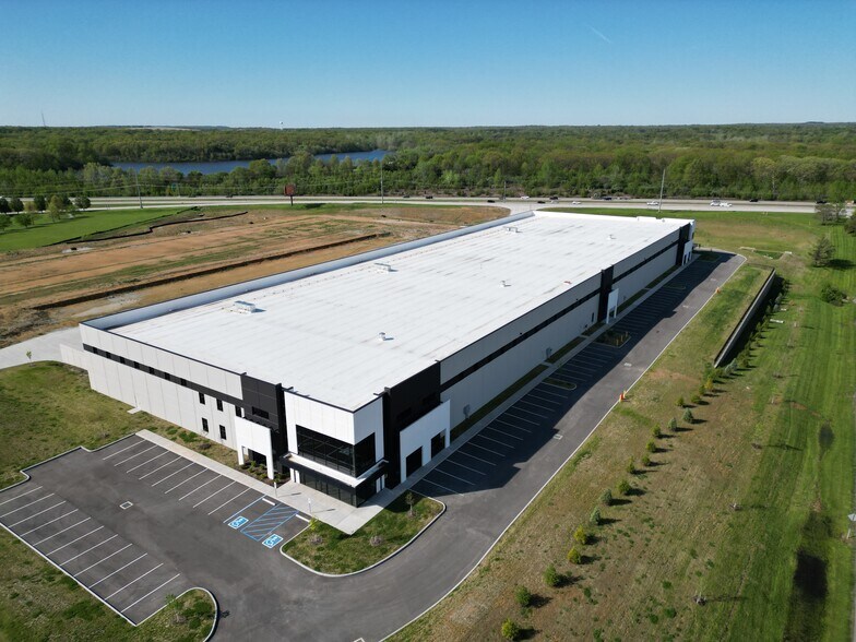 More Photos Of 1635 Technology Dr, Dardenne Prairie Unknown For Lease