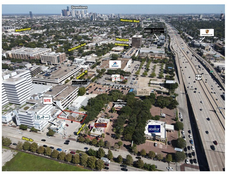 More Photos Of 2504 Algerian Way, Houston Apartments For Sale