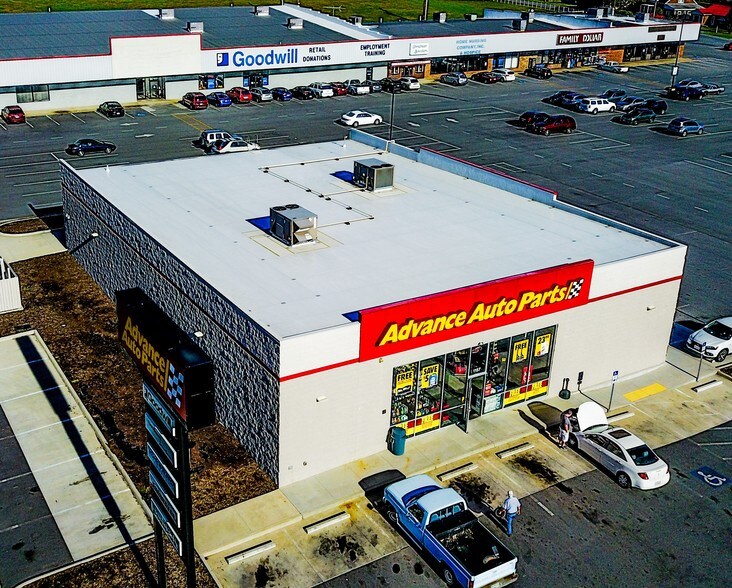 More Photos Of 1157 E Lee Hwy, Chilhowie Freestanding For Sale