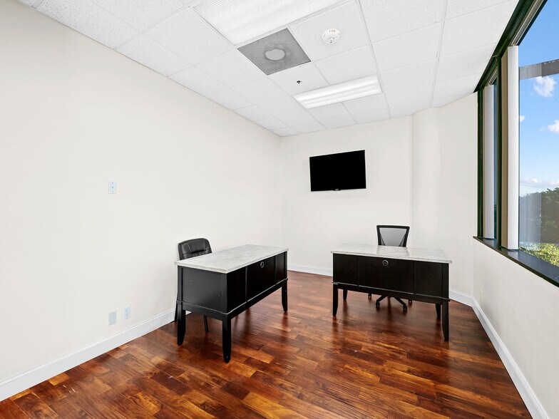 More Photos Of 4800 N Federal Hwy, Boca Raton Medical For Sale