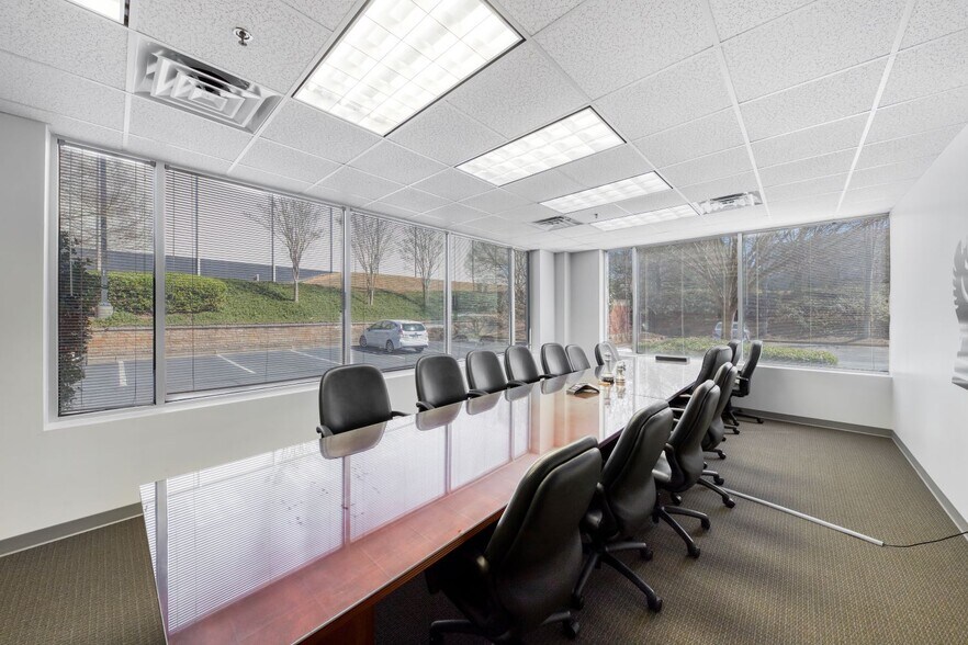 More Photos Of 2800 Horizon Ridge Ct, Suwanee Office For Sale