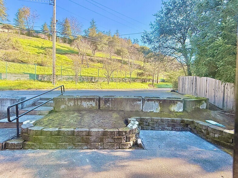 More Photos Of 2900 Mendocino Ave, Santa Rosa Office For Sale