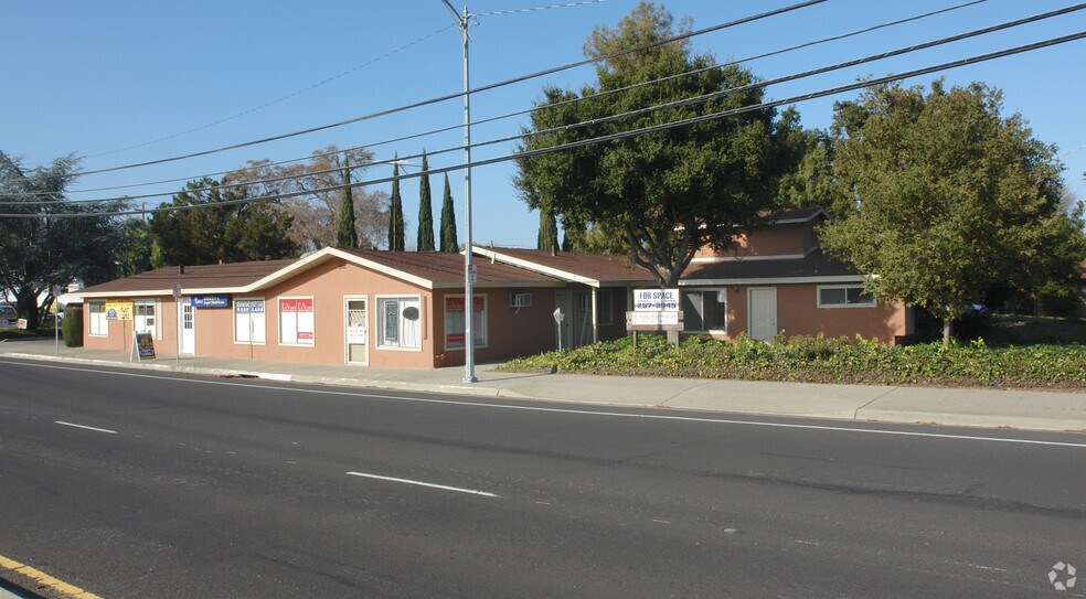 More Photos Of 20445 Prospect Rd, San Jose Medical For Lease