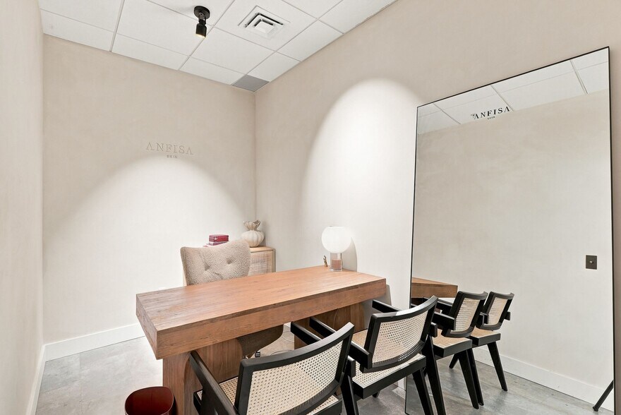 More Photos Of 510 W Riverside Ave, Spokane Office For Lease