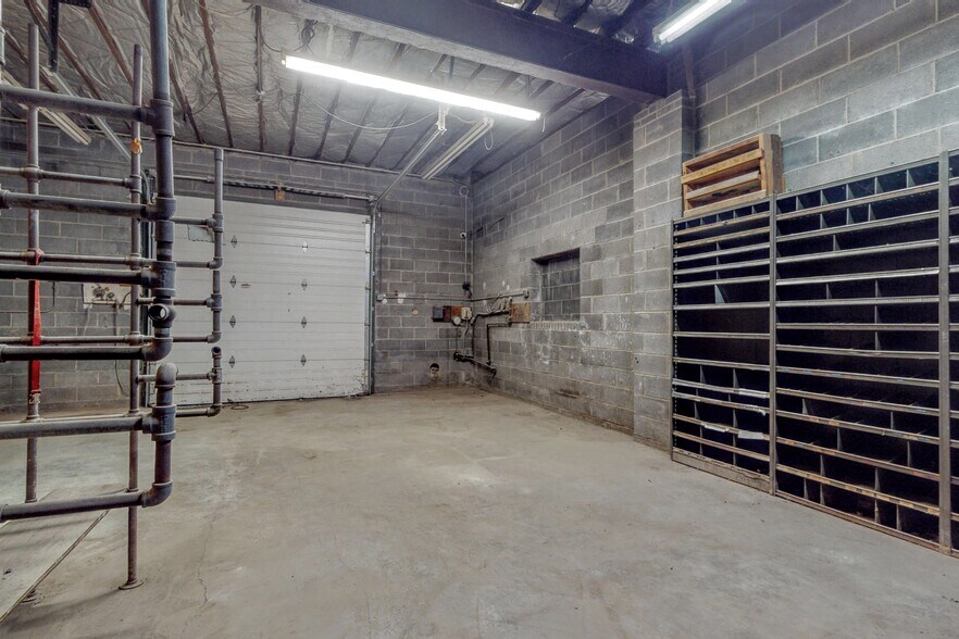 More Photos Of 9034 Tonnelle Ave, North Bergen Industrial For Sale