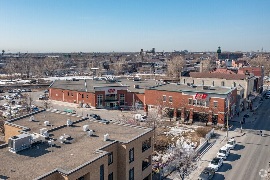 More Photos Of 3964-3968 Rue Notre-Dame O, Montréal General Retail For Lease