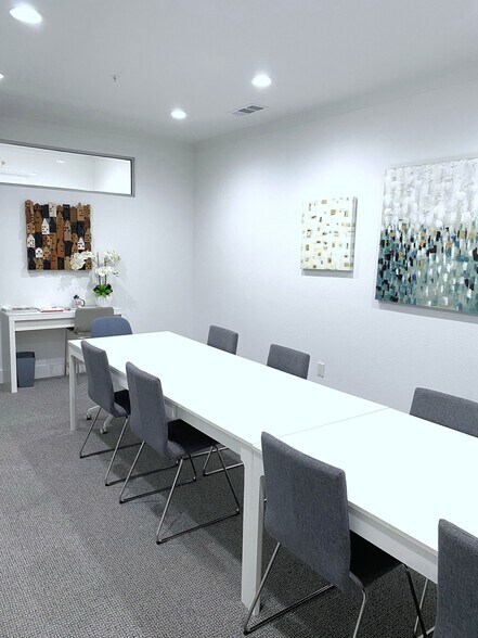 More Photos Of 2681 MacArthur Blvd, Lewisville Medical For Sale