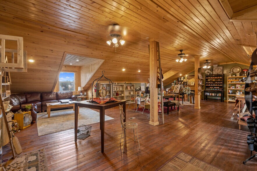 More Photos Of 280 W 500 S, Fillmore Storefront Retail Office For Sale