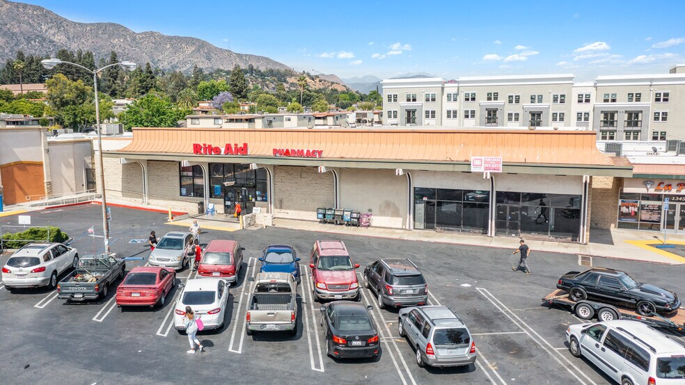 More Photos Of 1335 Huntington Dr, Duarte Drugstore For Lease
