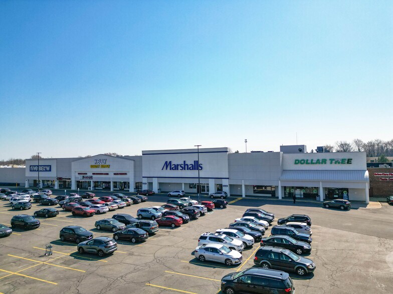 More Photos Of 28774-28890 Gratiot Ave, Roseville Unknown For Lease