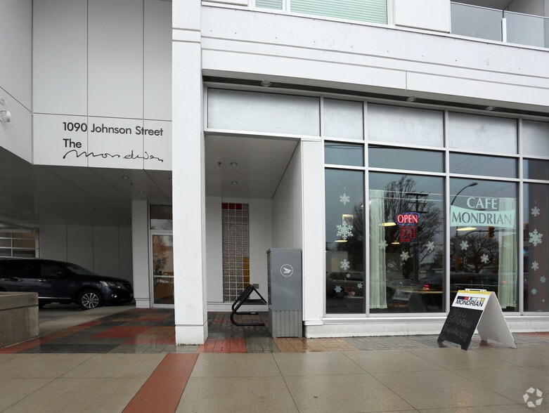 More Photos Of 1090 Johnson St, Victoria Apartments For Sale