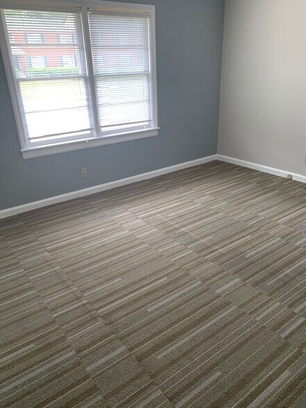 More Photos Of 1924 Warm Springs Rd, Columbus Medical For Sale