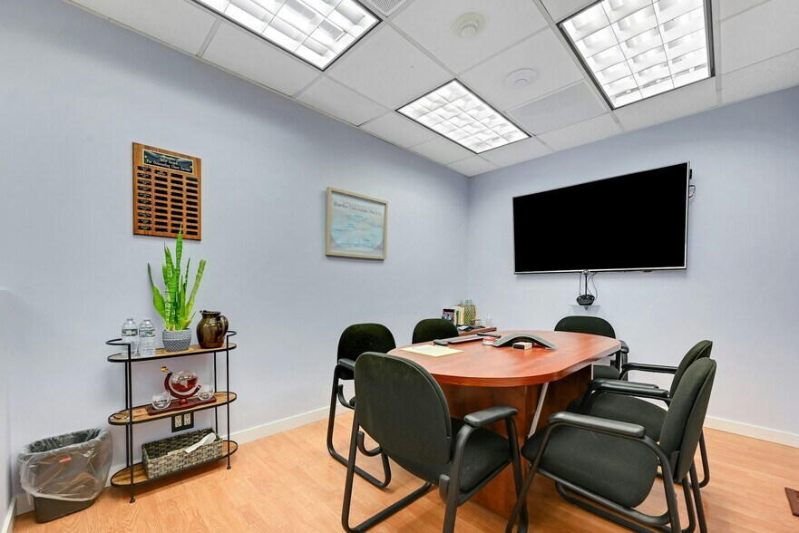 More Photos Of 200 Passaic St, Hackensack Office For Sale