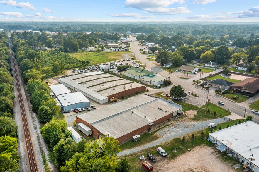 Primary Photo Of 711 E Rose St, Smithfield Warehouse For Sale