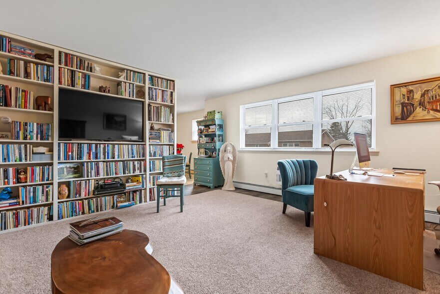 More Photos Of 200 Spruce St, Doylestown Multifamily For Sale