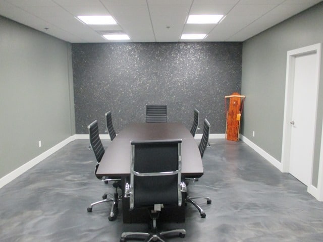 More Photos Of 8800 Venture Av SE, Calgary Warehouse For Sale