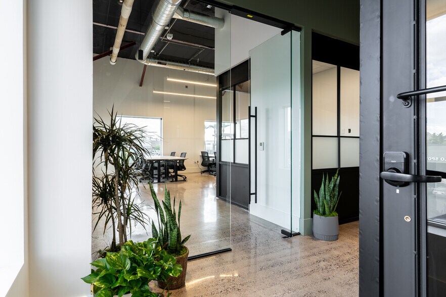 More Photos Of 9840-9850 N Central Expy, Dallas Coworking Space