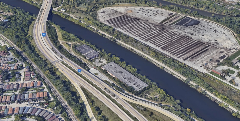 More Photos Of 7499 Canal Bank dr, Summit Land For Lease