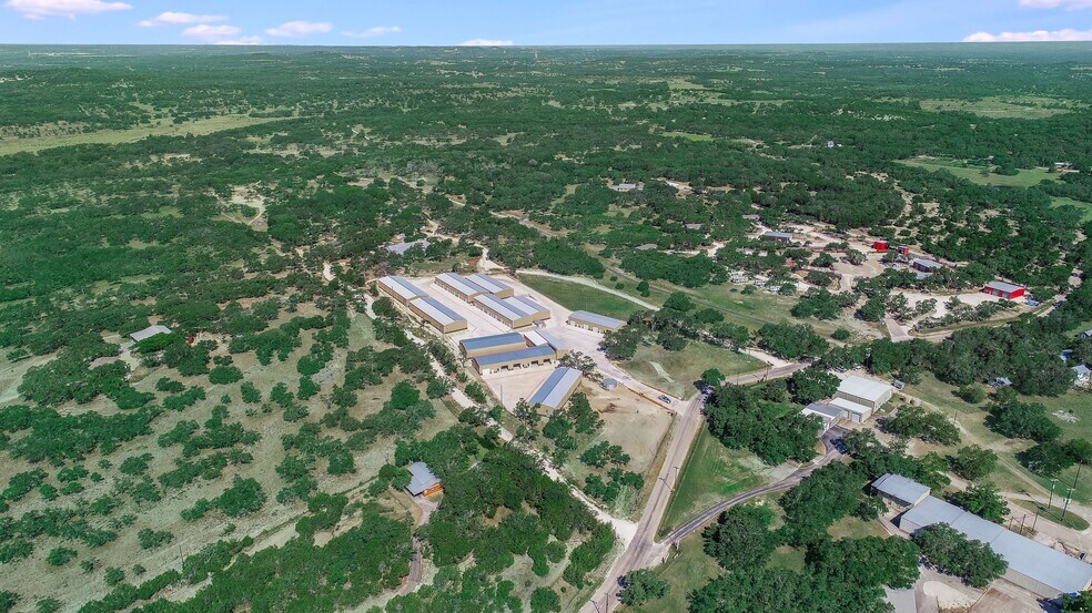 More Photos Of 38 Rust Ln, Boerne Unknown For Lease