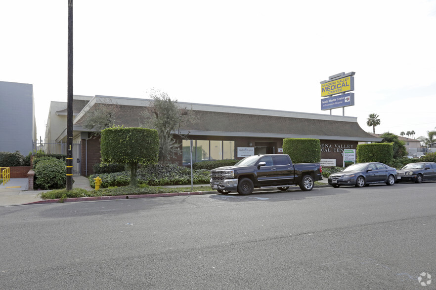 Primary Photo Of 1300 W 155th St, Gardena Medical For Lease