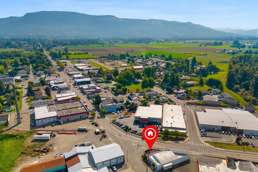 More Photos Of 102 Everson Rd, Everson Storefront For Sale