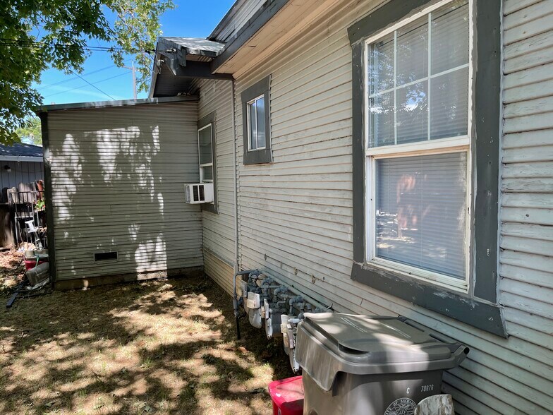 More Photos Of 2439 Rio Linda Blvd, Sacramento Apartments For Sale