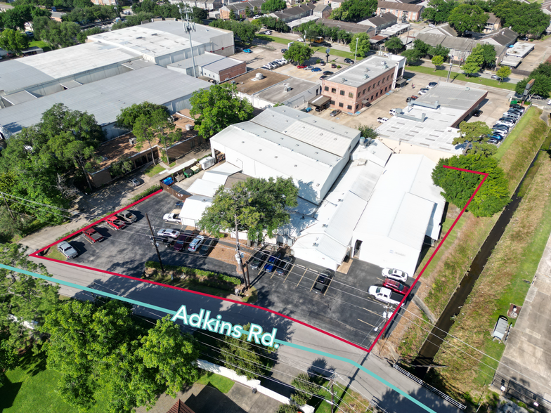 Primary Photo Of 1221 Adkins Rd, Houston Manufacturing For Sale