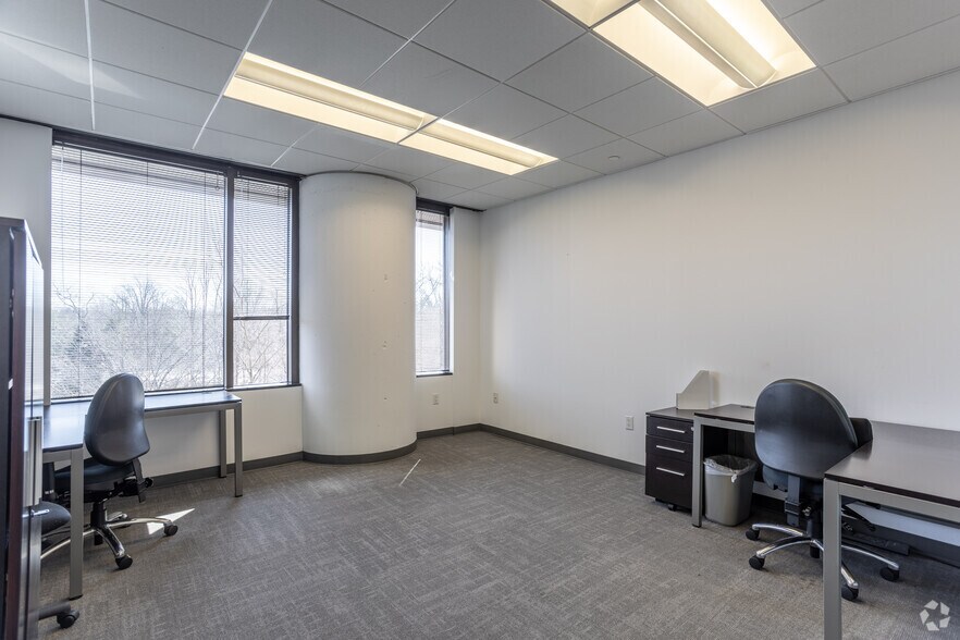 More Photos Of 187 Danbury Rd, Wilton Unknown For Lease