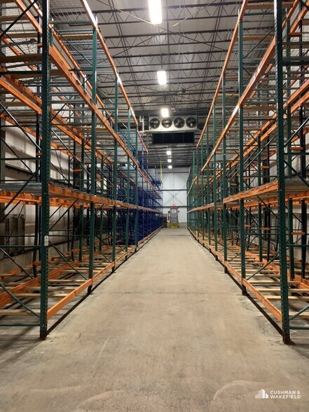 More Photos Of 450 25th St, Greeley Manufacturing For Sale