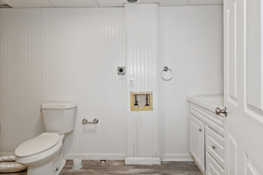 More Photos Of 2000 Old Tullahoma Rd, Winchester Apartments For Sale
