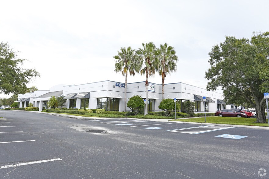 More Photos Of 4033 Tampa Rd, Oldsmar Office For Lease