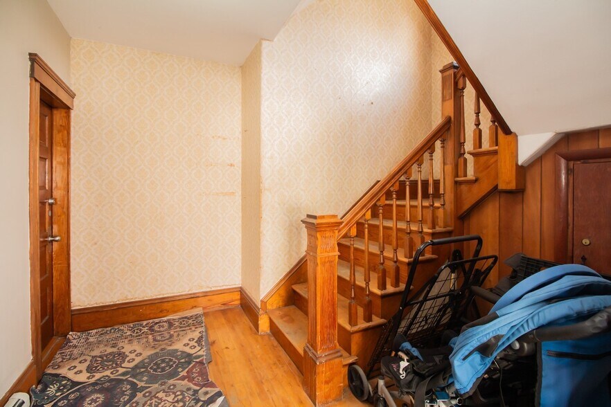 More Photos Of 56 Cohasset St, Worcester Multifamily For Sale