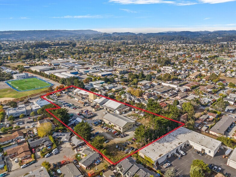Primary Photo Of 980 17th Ave, Santa Cruz Warehouse For Sale