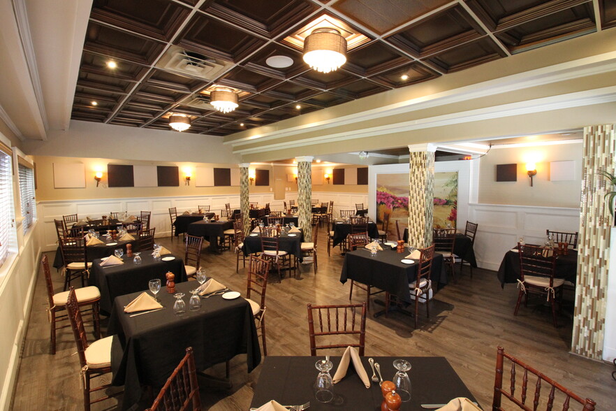 More Photos Of 1012 Tabor Rd, Morris Plains Restaurant For Sale