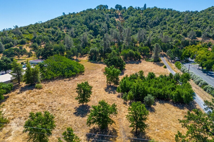 More Photos Of Holiday Rd. & Union School Rd, Redding Land For Sale