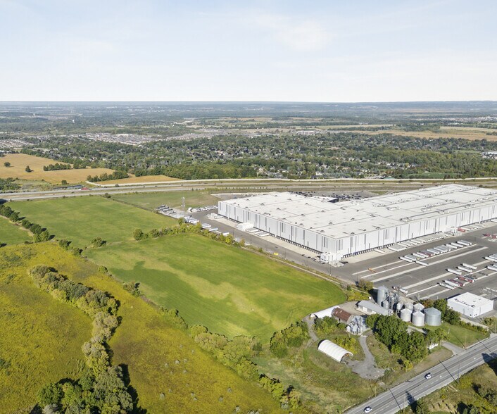 More Photos Of 18442 Woodbine Av, Sharon Land For Sale