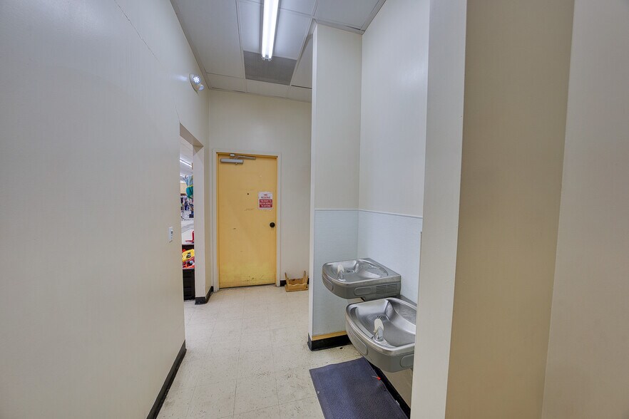 More Photos Of 13247 Jones St, Trona Freestanding For Sale