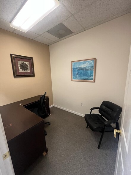 More Photos Of 2935 SE 58th Ave, Ocala Storefront Retail Office For Sale