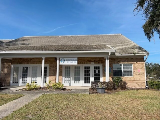 Primary Photo Of 501 E Oak St, Kissimmee Medical For Sale