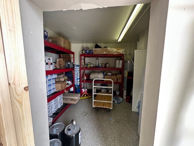 More Photos Of 27823 Highway Blvd, Katy Light Distribution For Lease